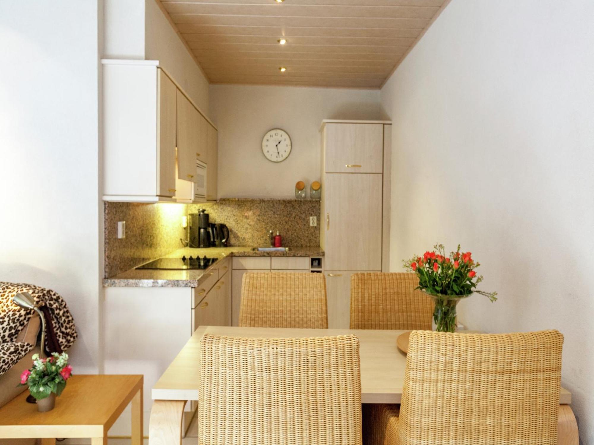 Quaint Apartment In Oostkapelle Zealand With Terrace 외부 사진